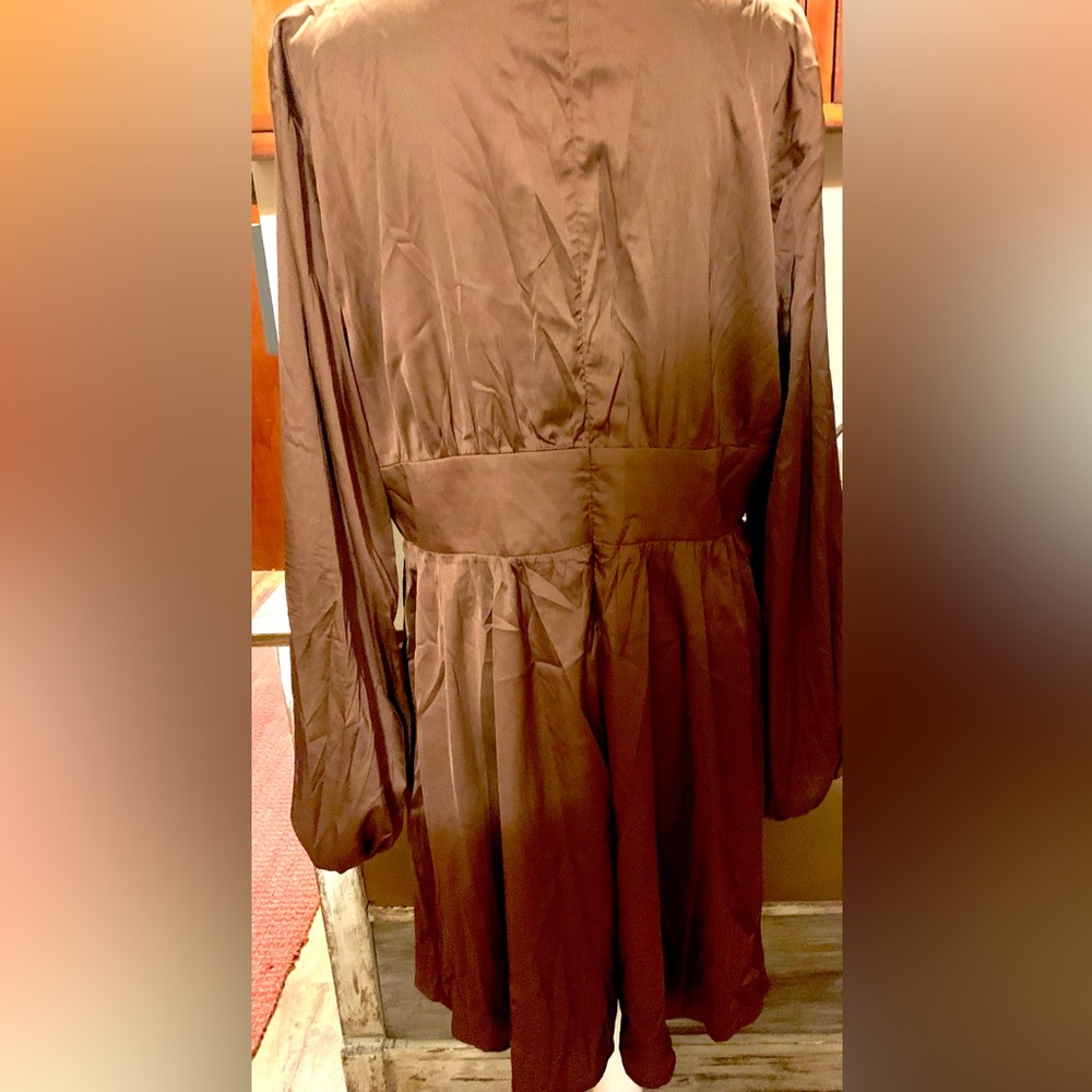 SHEIN NWOT Elegant Brown Long Sleeve Dress - Picture 2 of 4